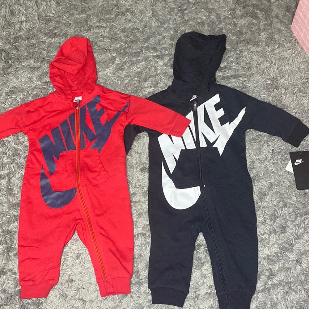 Nike outfits ( 6 months)